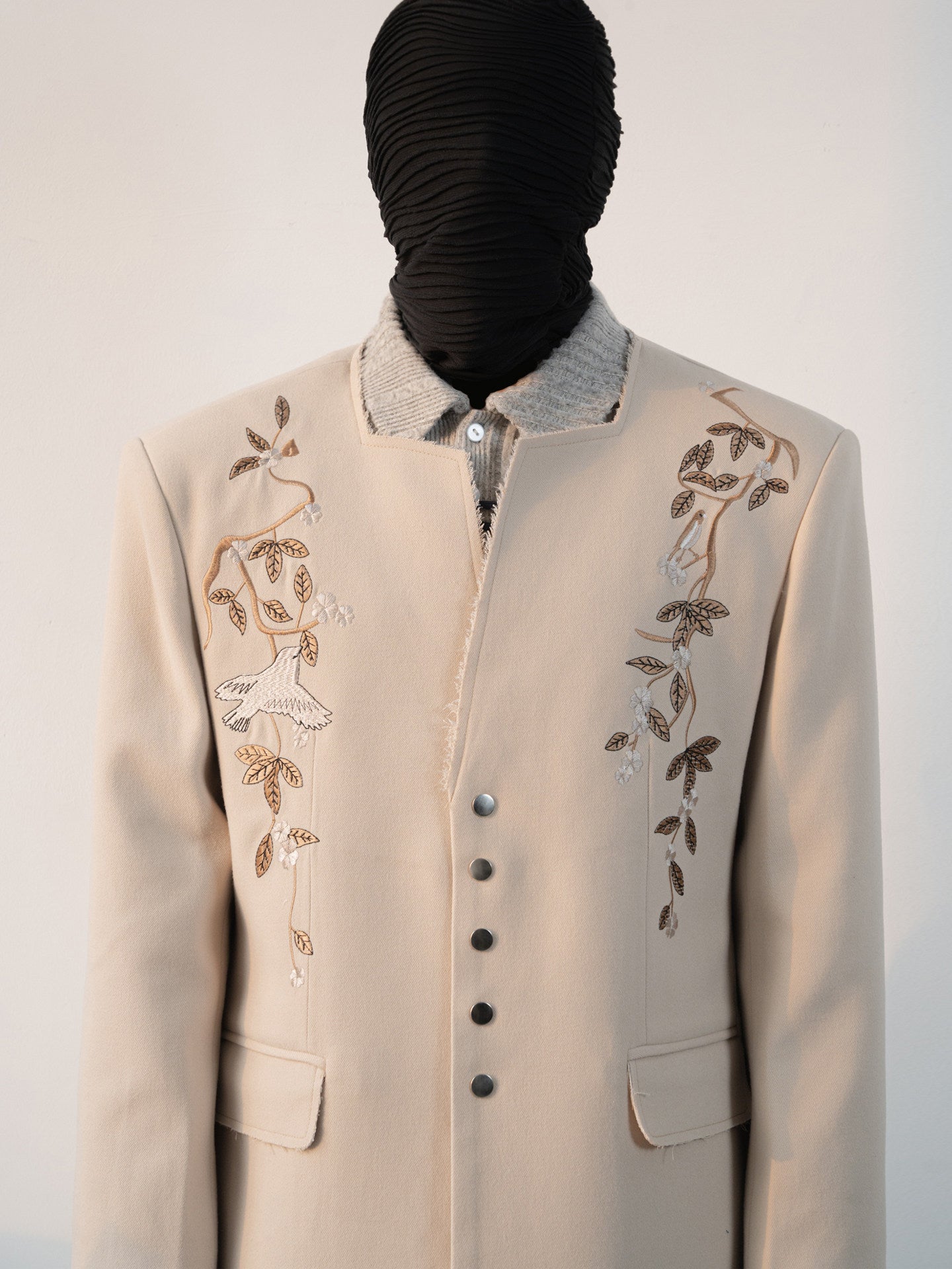 Floral Embroidery Tailored Jacket & Side Slits Wide-Leg Trousers Setup WN23635