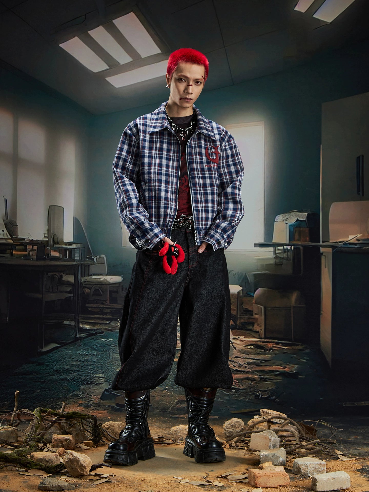 Embroidery Plaid Collar Short Zipper Jacket WN20598