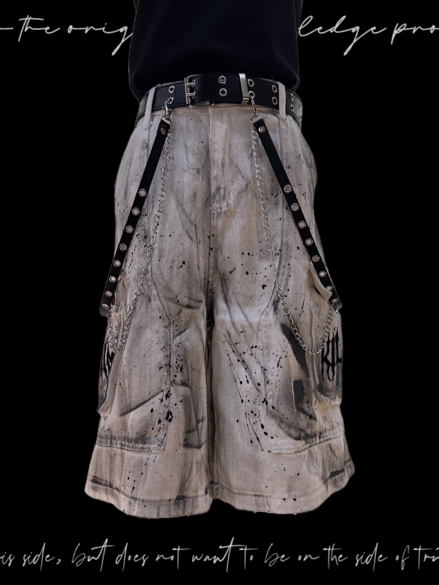 Paint Pocket Denim Cargo Denim Half Jeans & Skull Belt & Cross Belt & Belt Chain WN23797