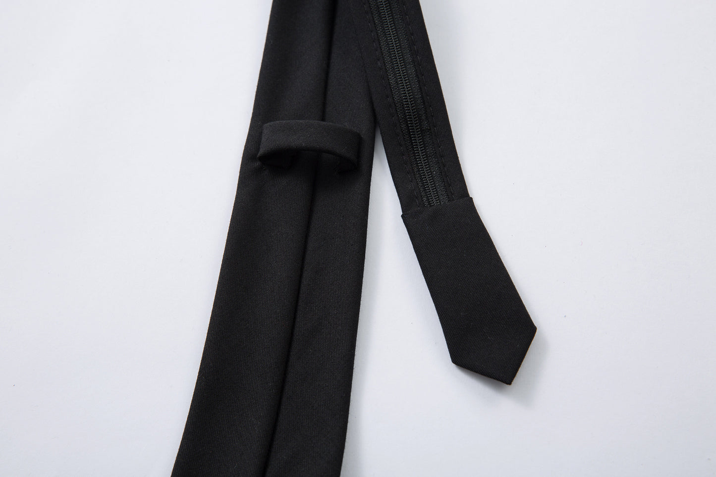 Pin Design Tie WN15563