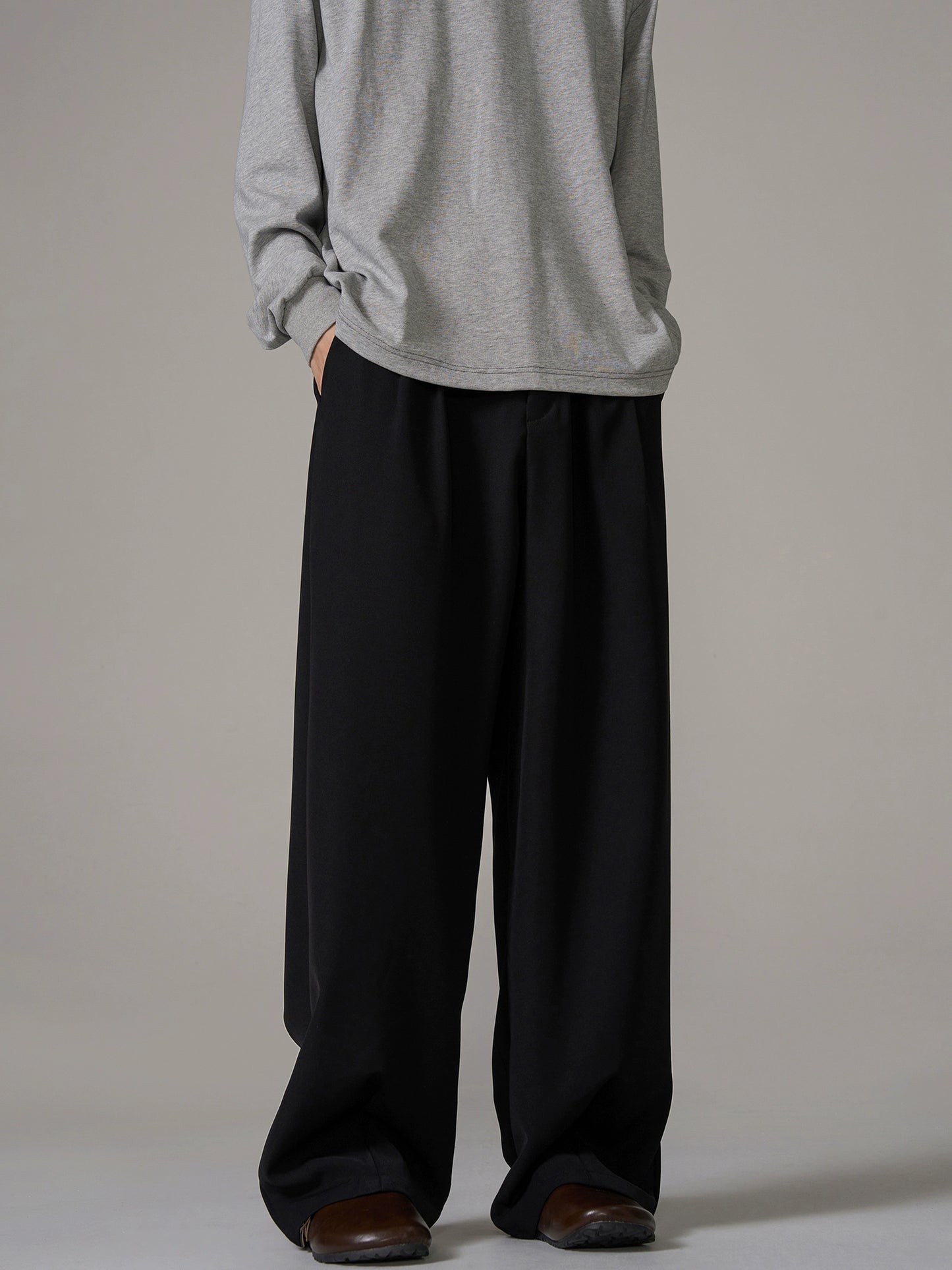 Draped Straight-Leg Trousers WN10646