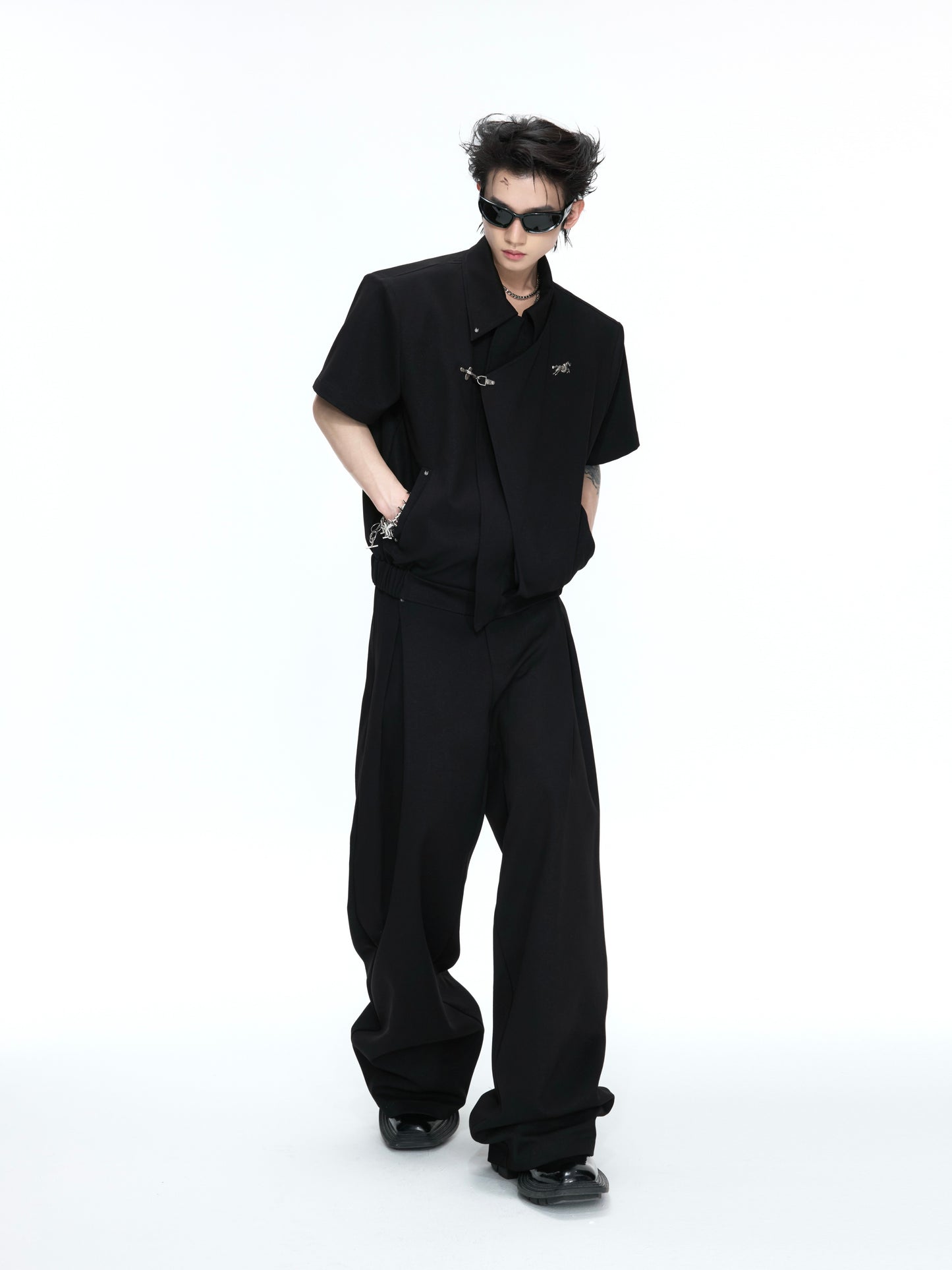 Asymmetric Fake Layered Shoulder Pad Short Jacket & Wide Leg Pants Setup WN26975