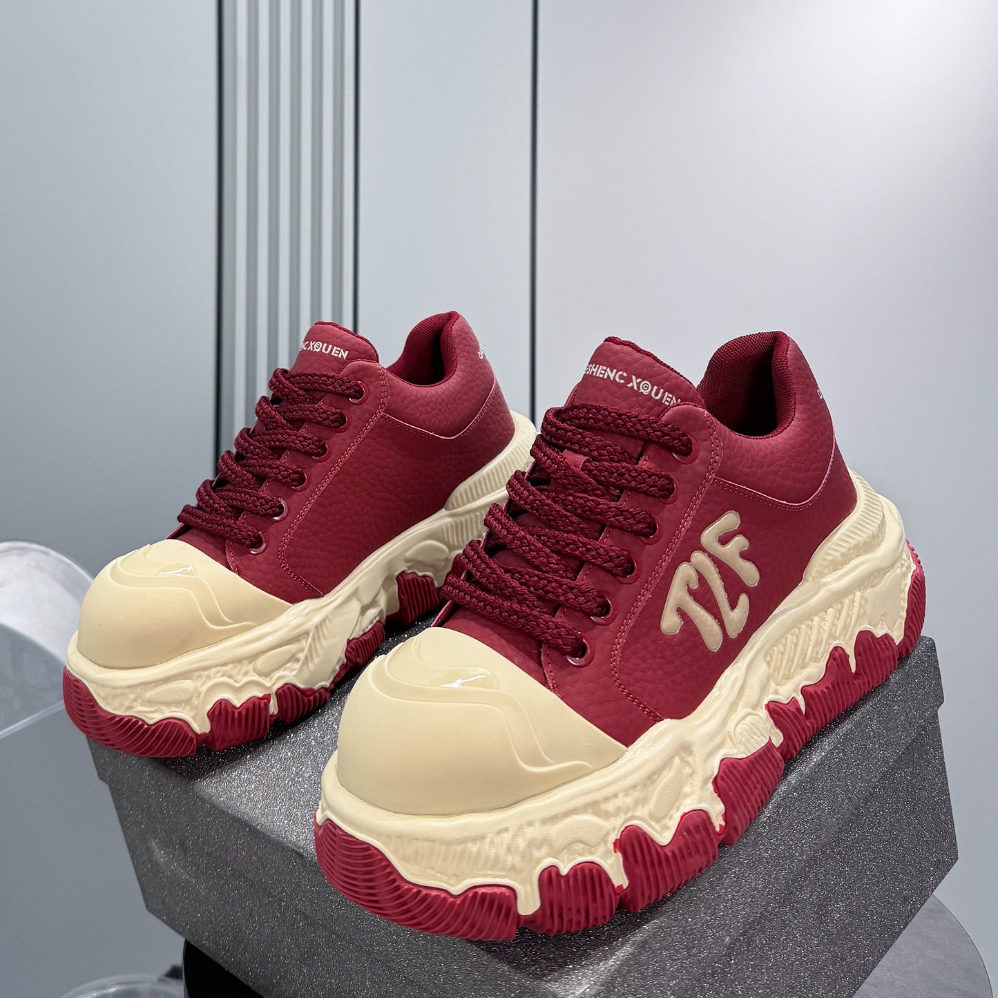 Platform Chunky Sole Lace-Up Sneakers WN24846