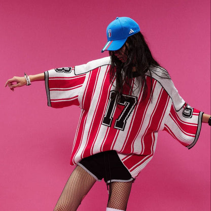 Number Stripe V-Neck Short Sleeve Knit T-shirt WN25630