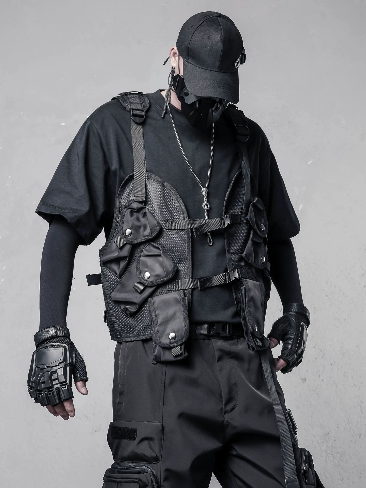 Tactical Bullet Pocket Waterproof Sleeveless Vest WN22531