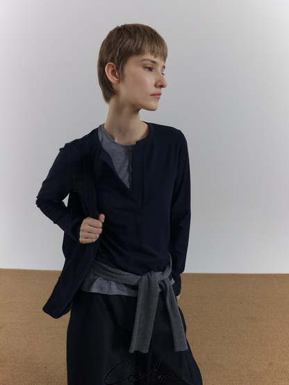 V-Neck Long Sleeve T-Shirt WN21547