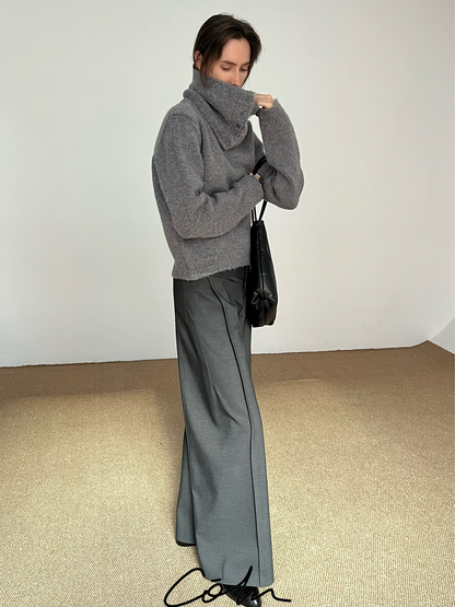 Cowl Neck Cropped Knit Sweater WN21500