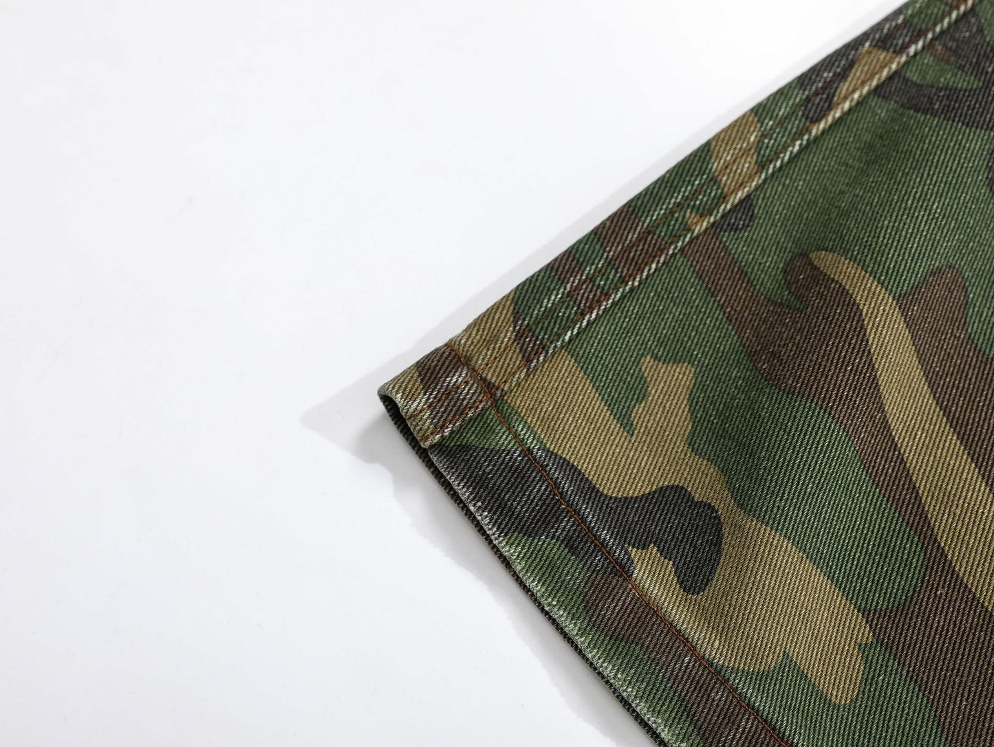 Camouflage Damage Cargo Pants WN25400
