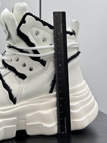 Studs Lace Up Platform Chunky Sole Sneaker WN24650