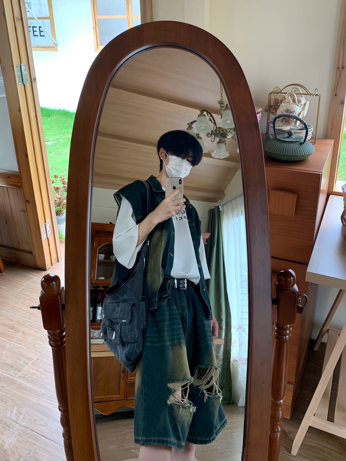 Washed Denim Vest & Damage Denim Half Jeans Setup WN19819