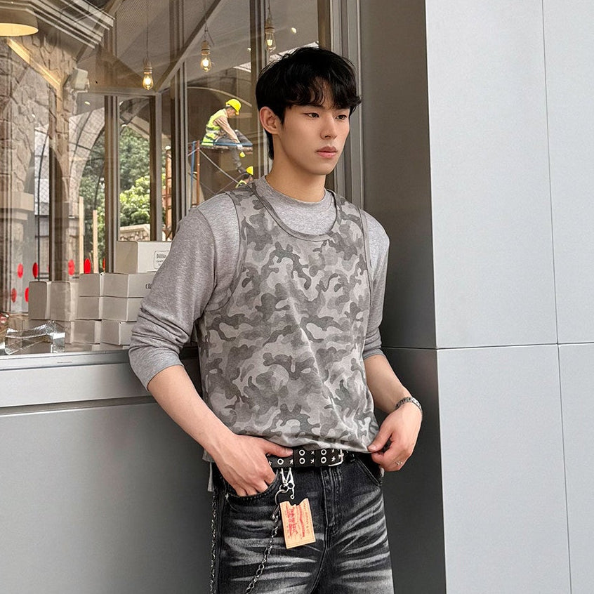 Camouflage Fake Layered Long Sleeve T-Shirt WN25000