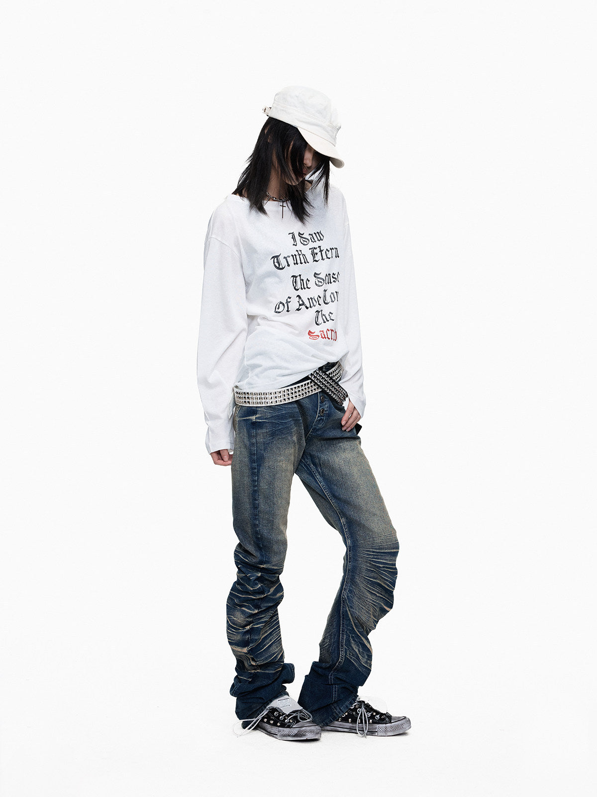 Whisker Washed Curved Seam Denim Jeans WN27311