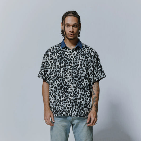 Leopard Print Spread-Collar Short Sleeve Shirt WN17500