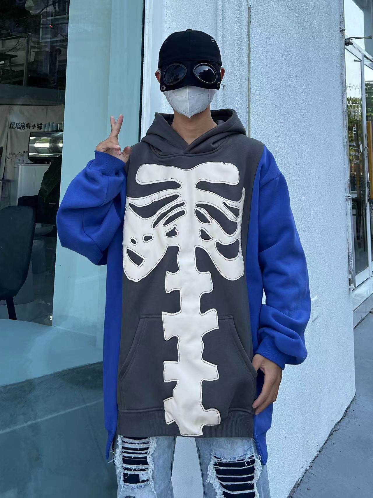 Skeleton Print Contrast Sleeve Oversize Hoodie WN24060