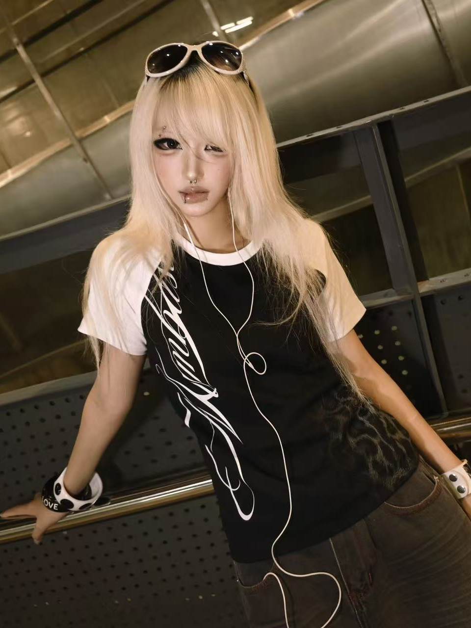 Raglan Leopard Letter Print Short Sleeve T-Shirt WN27236