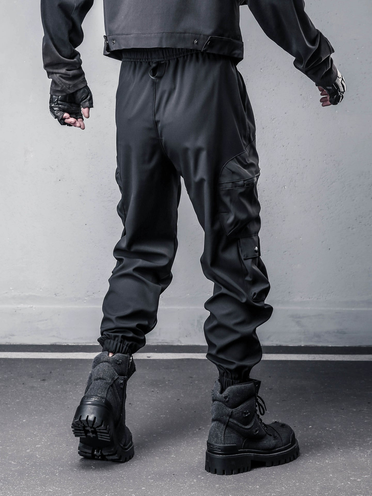 Multi Pocket Cuffed Cargo Pants WN22344