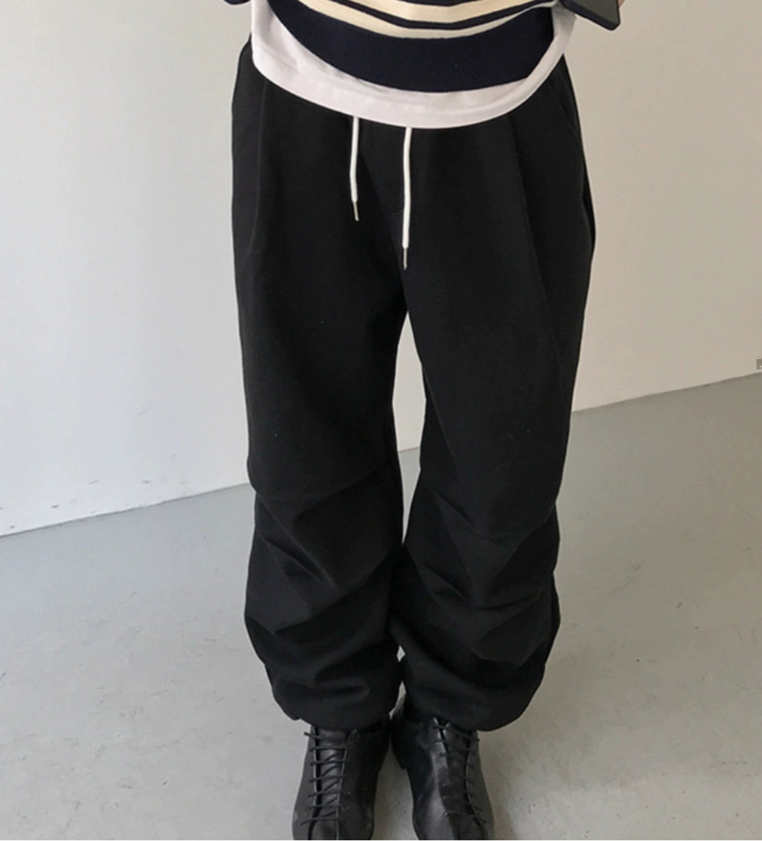 Pleats Wide Leg Sweatpants WN21643