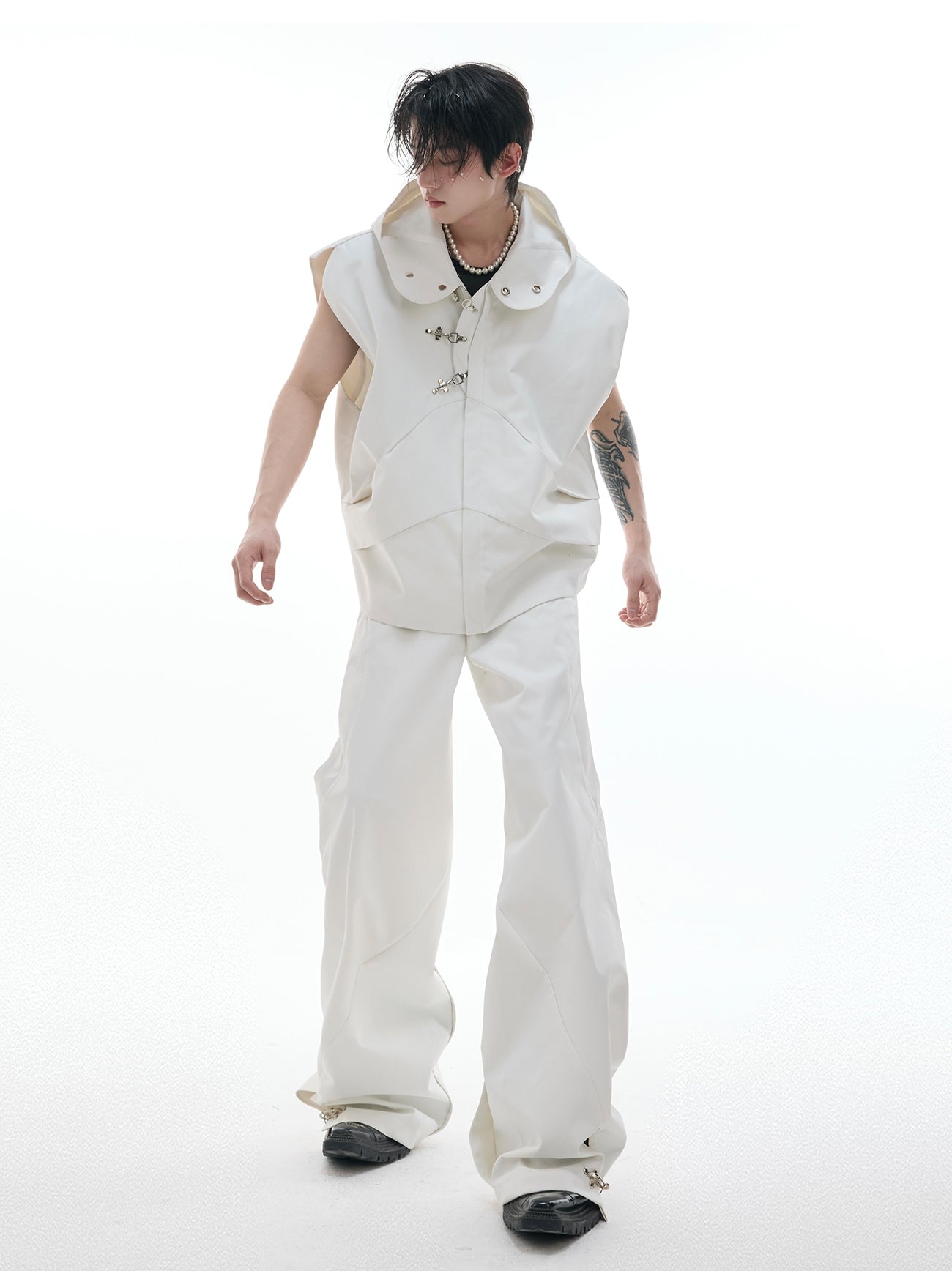 Metal Buckle Hooded Sleeveless Vest & Pants Setup WN18397