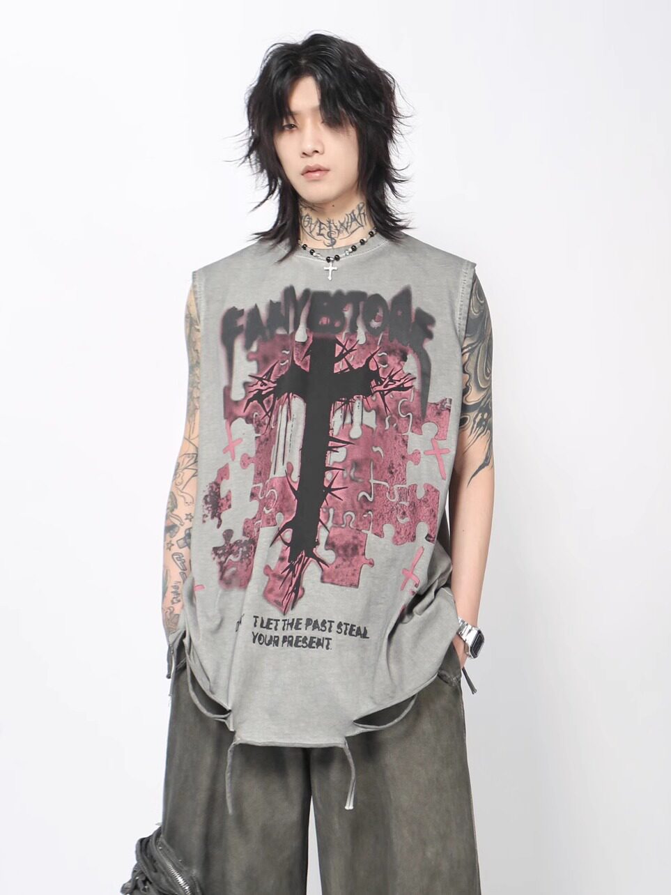 Cross Graphic Print Damage Drawstring Sleeveless T-Shirt WN24490