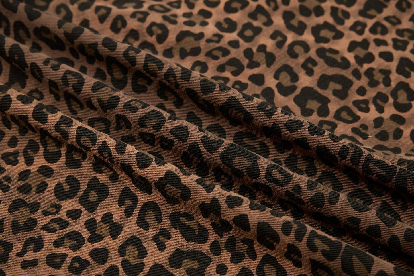 Leopard Heart Patch Short Sleeve Shirt WN25556