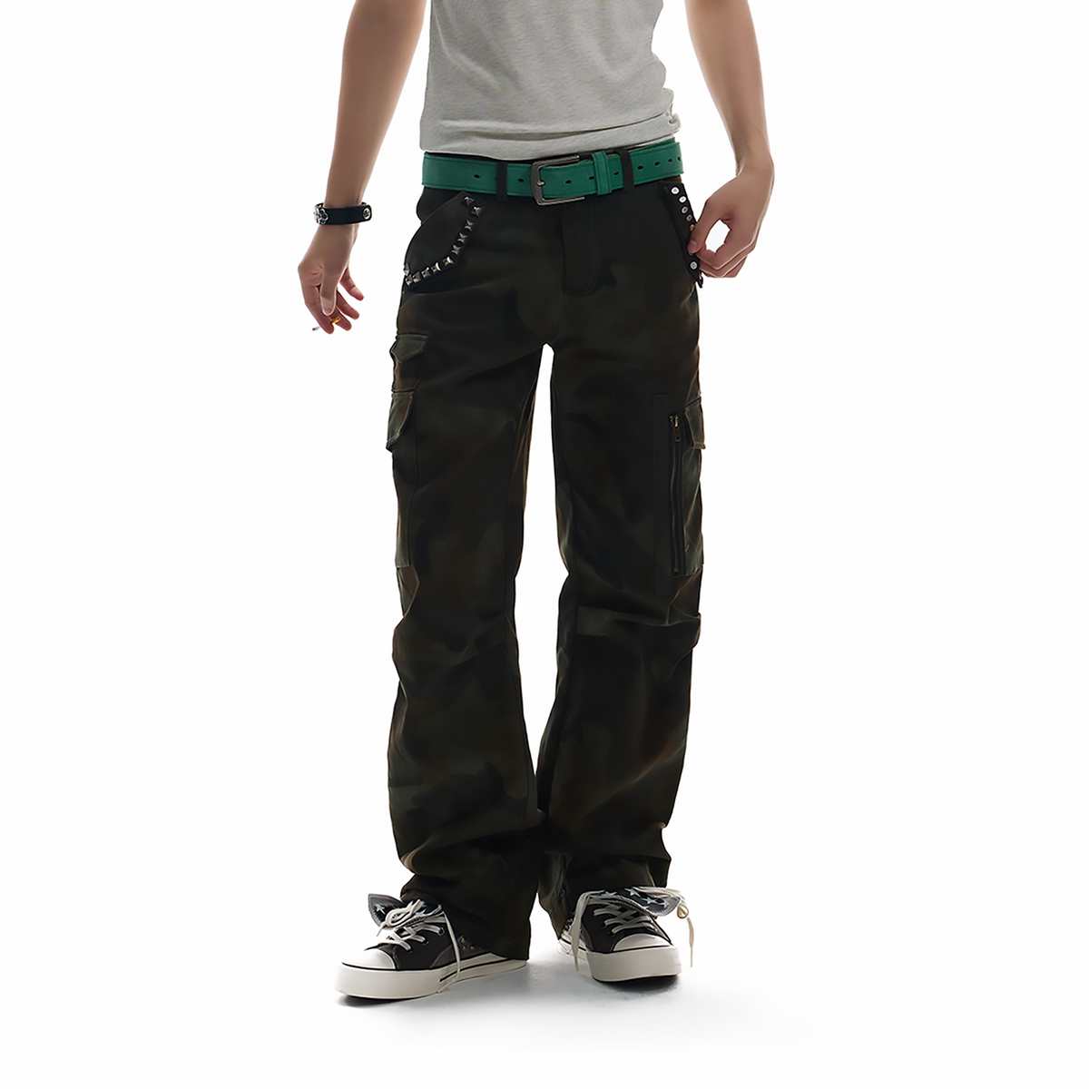 Camo Studs Detail Straight Cargo Pants WN27217