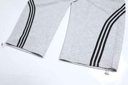 Deconstruction Curved Leg Wide Leg Sweatpants WN26160