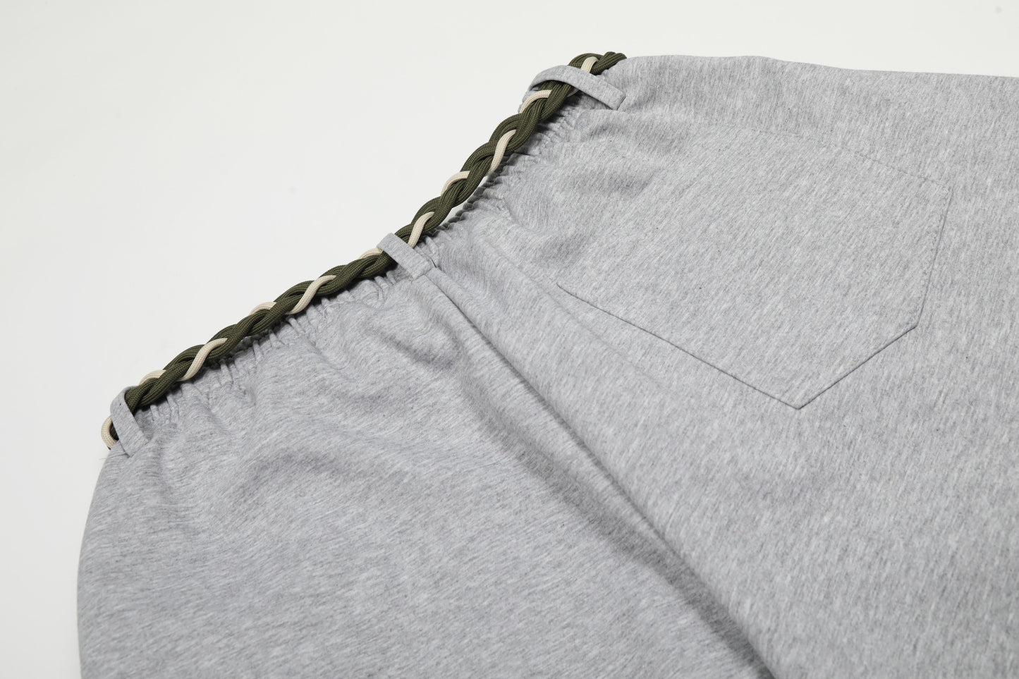 Rope Drawstring Curved Wide Leg Sweatpants WN25708