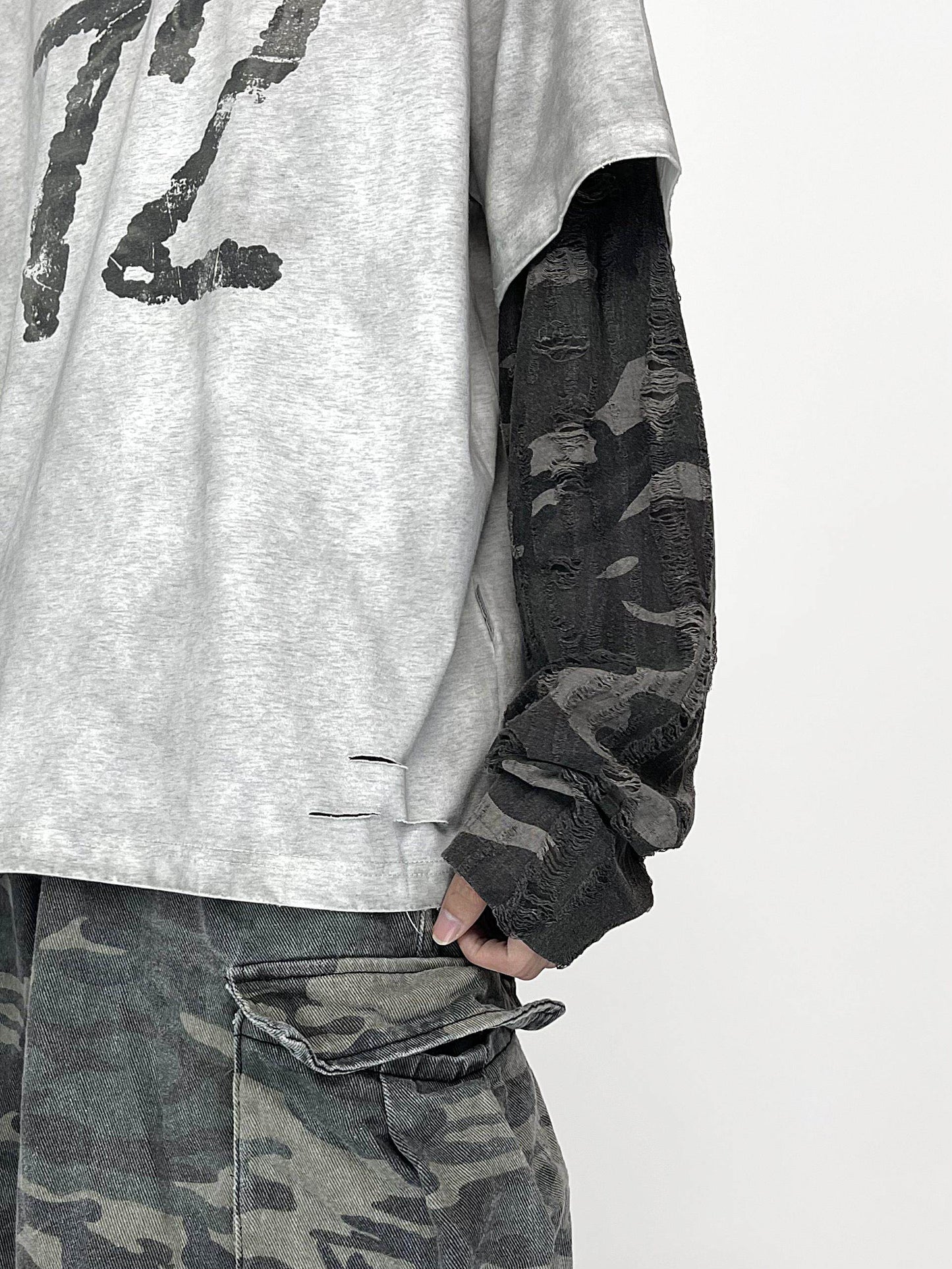 Fake Layered Number Print Damage Long Sleeve T-Shirt WN24286