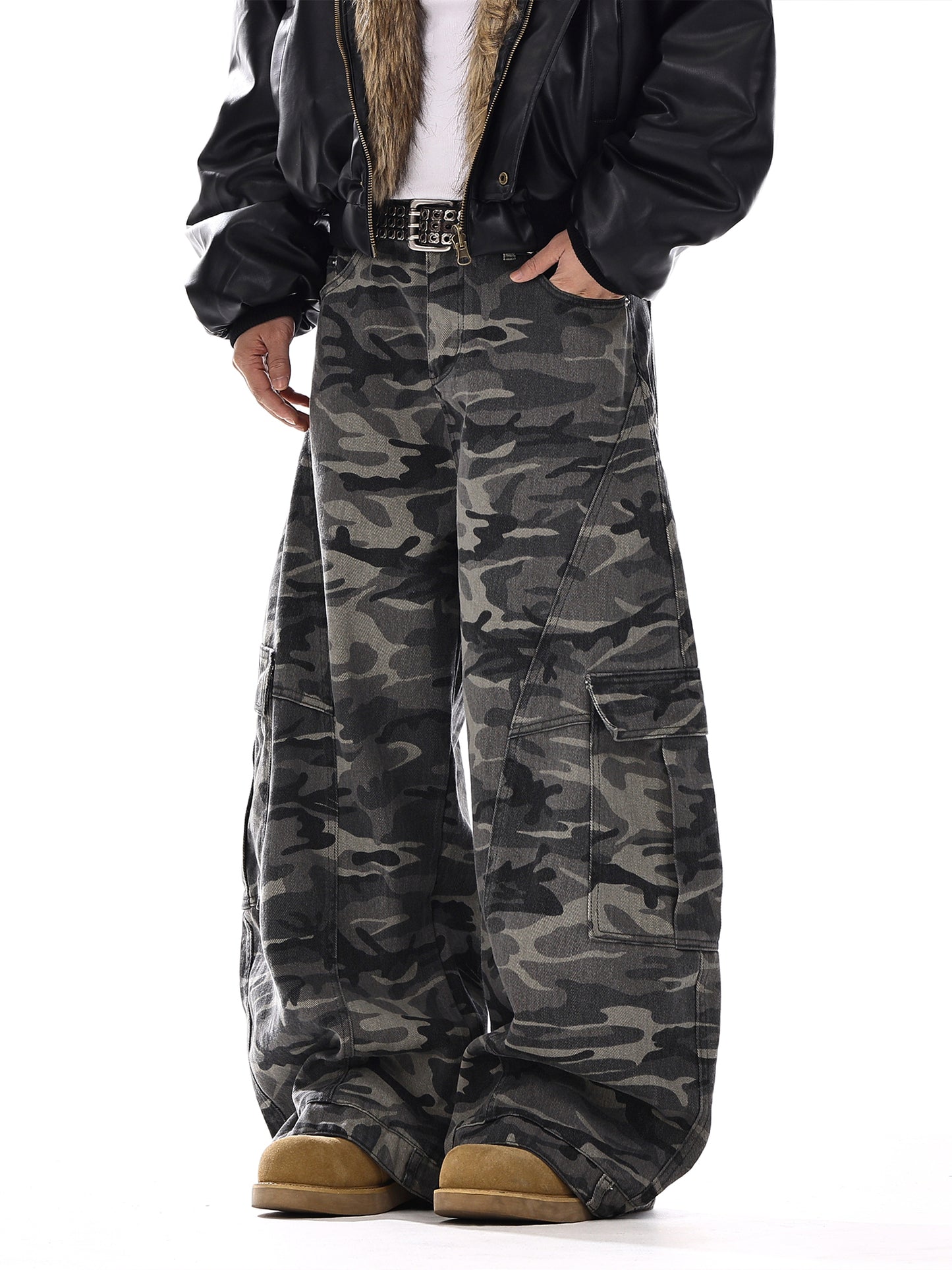 Camouflage Wide-Leg Cargo Denim Jeans WN15139
