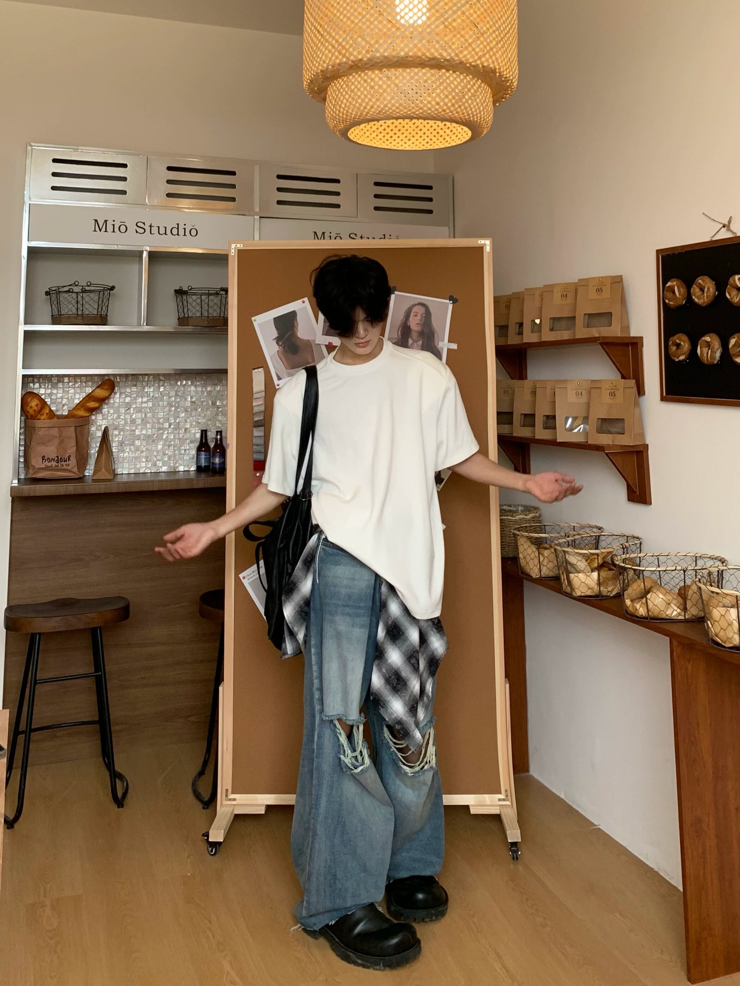 White Basic Short Sleeve T-Shirt WN19745