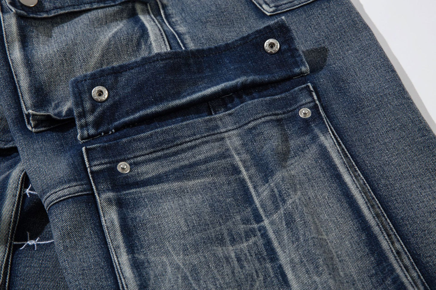 Cargo Pocket Embroidery Wide Leg Denim Jeans WN25718