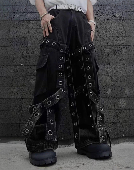 Two-Tone Cargo Strap Detail Denim Jeans WN27789
