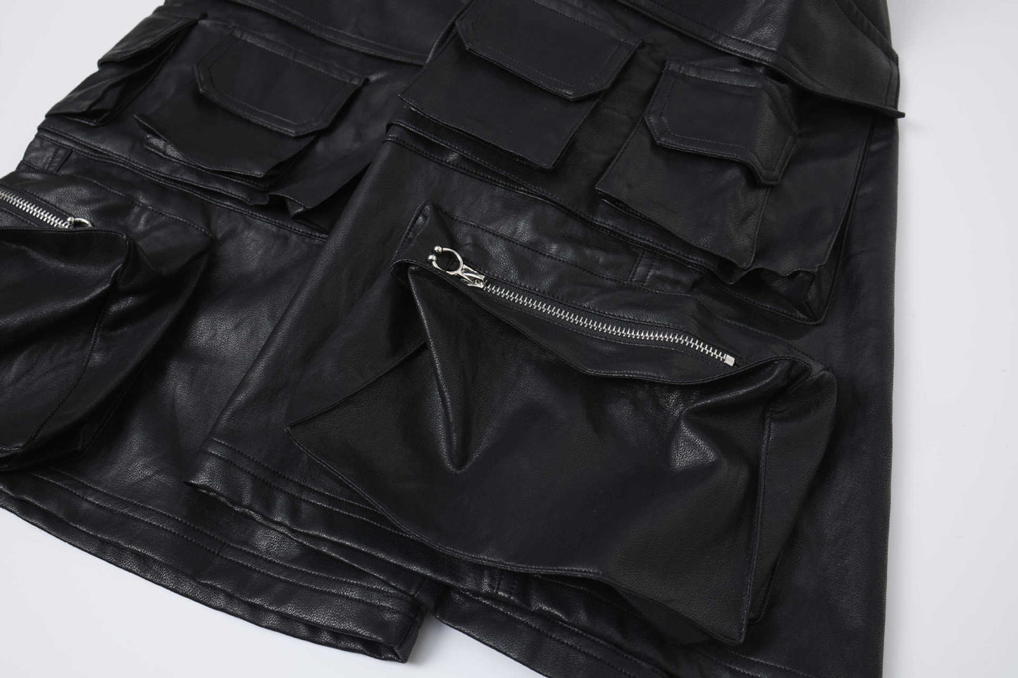 PU Leather Pocket Cropped Wide Leg Cargo Hahf Pants WN25652
