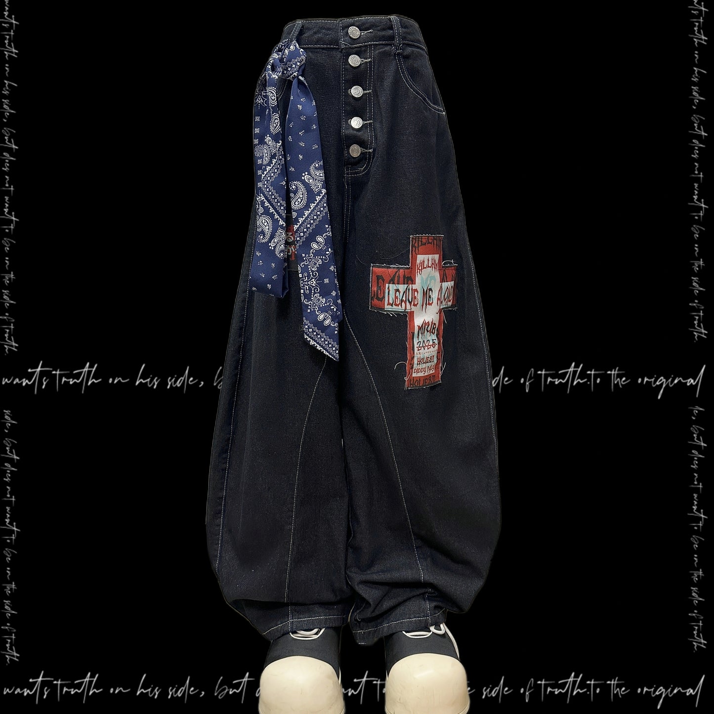 Graphic Patchwork Scimitar Wide Leg Denim Jeans & Belt & Chain & Scarf WN20132