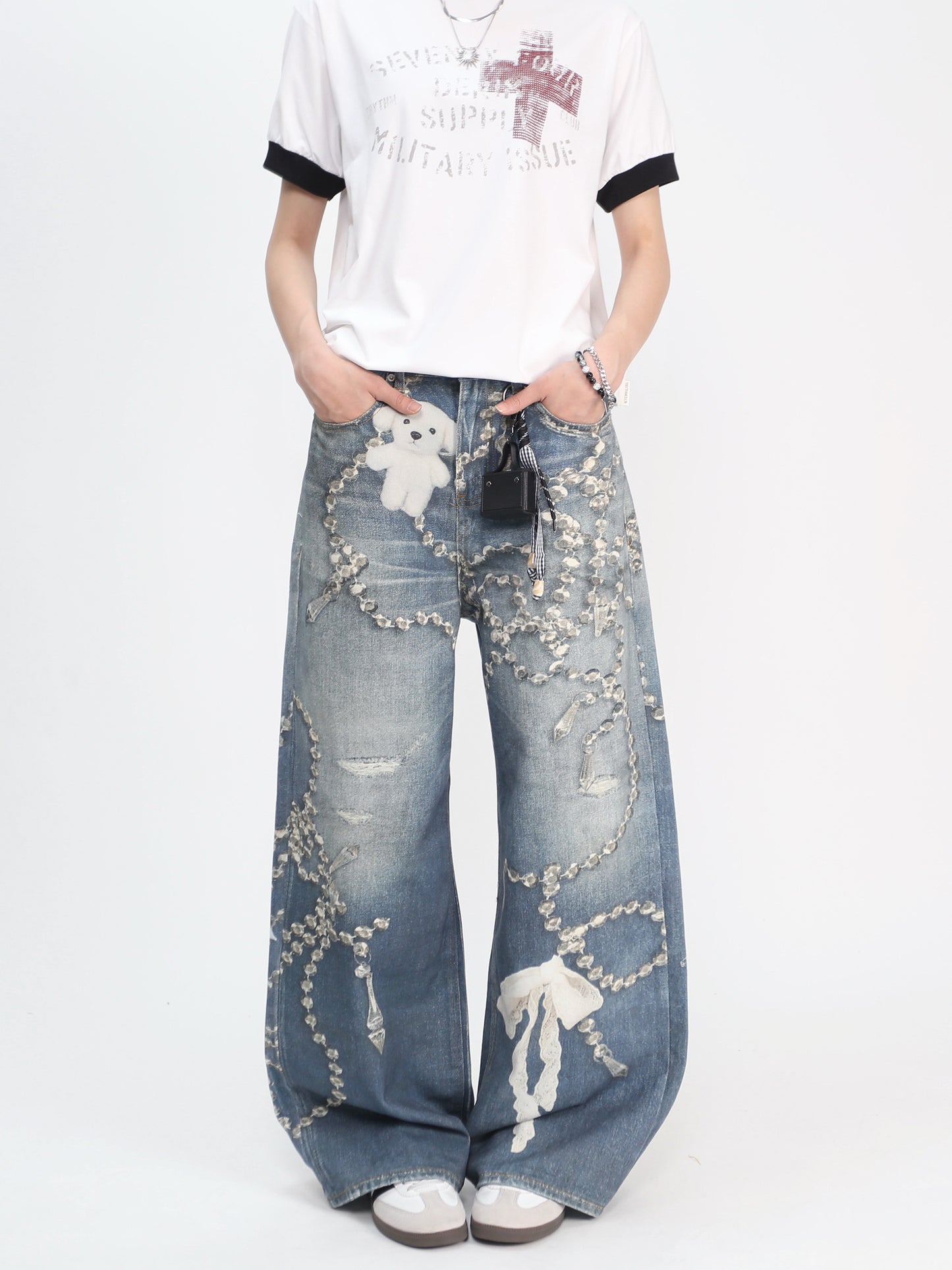 Crystal Chain Detail Wide-Leg Denim Jeans WN24418