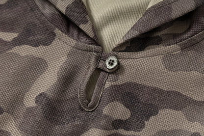 Camouflage Contrast Sleeve Embroidery Hoodie WN25503