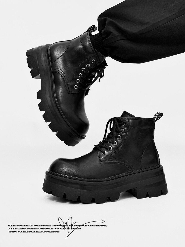 Lace Up Thick Sole Short Boots WN24562