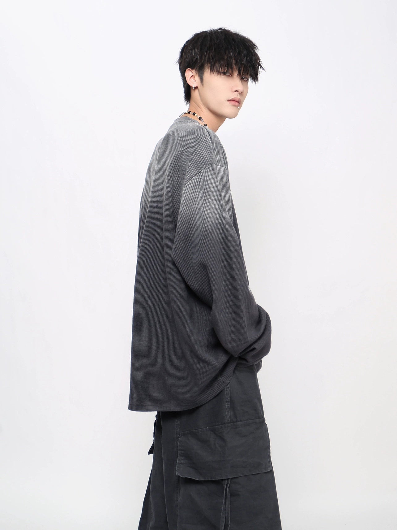 Gradient Damage Pocket Letter Print Long Sleeve T-Shirt WN21029