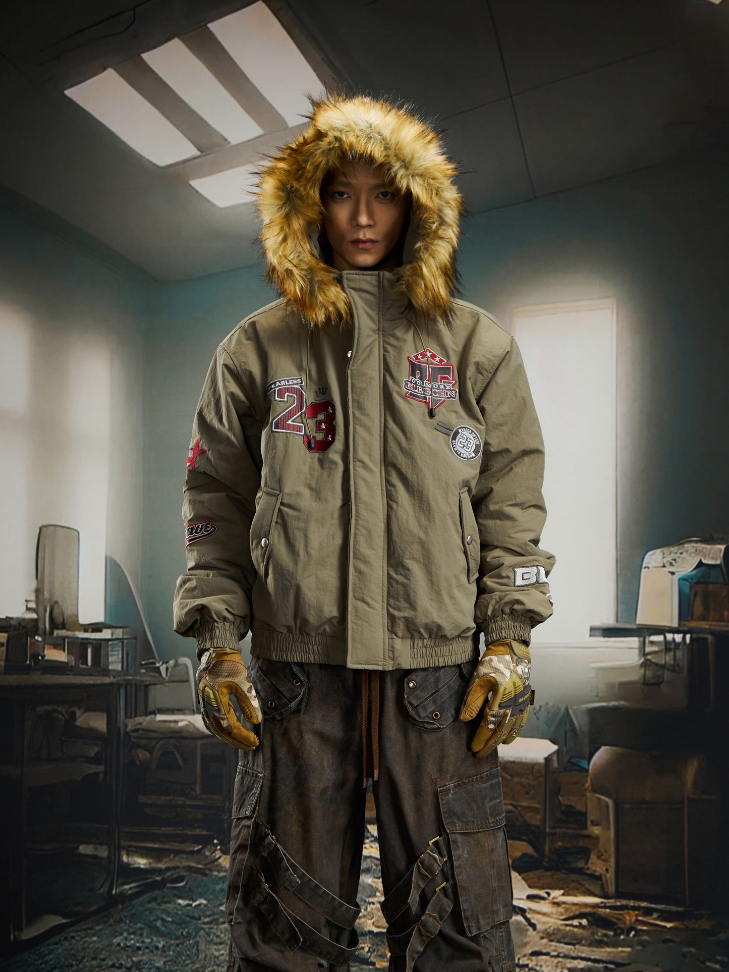 Embroidery Fake Fur Hooded Padded Jacket WN22753