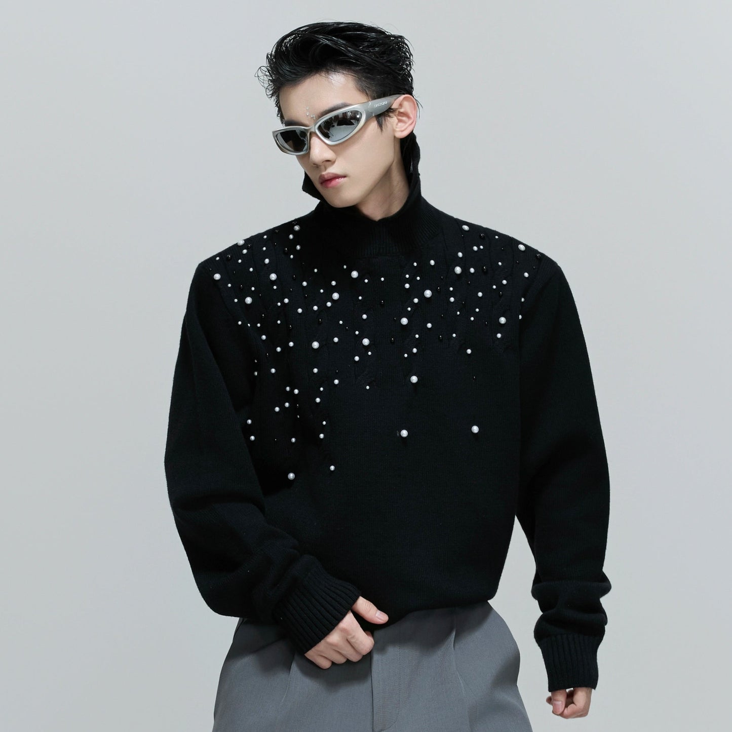 Pearl Embellished High-Neck Cable Knit Sweater WN21714