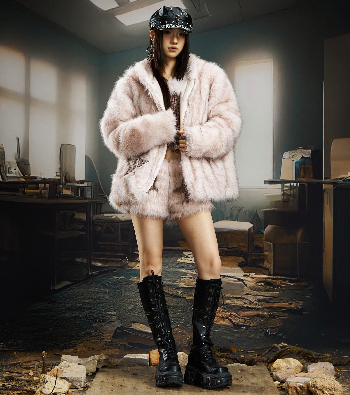 Fake Fur Ear Detail Star Hooded Puffer Jacket & Leopard Print Fake Fur Trim Halter Tank Top & Fake Fur Star Short Pants Setup WN22785