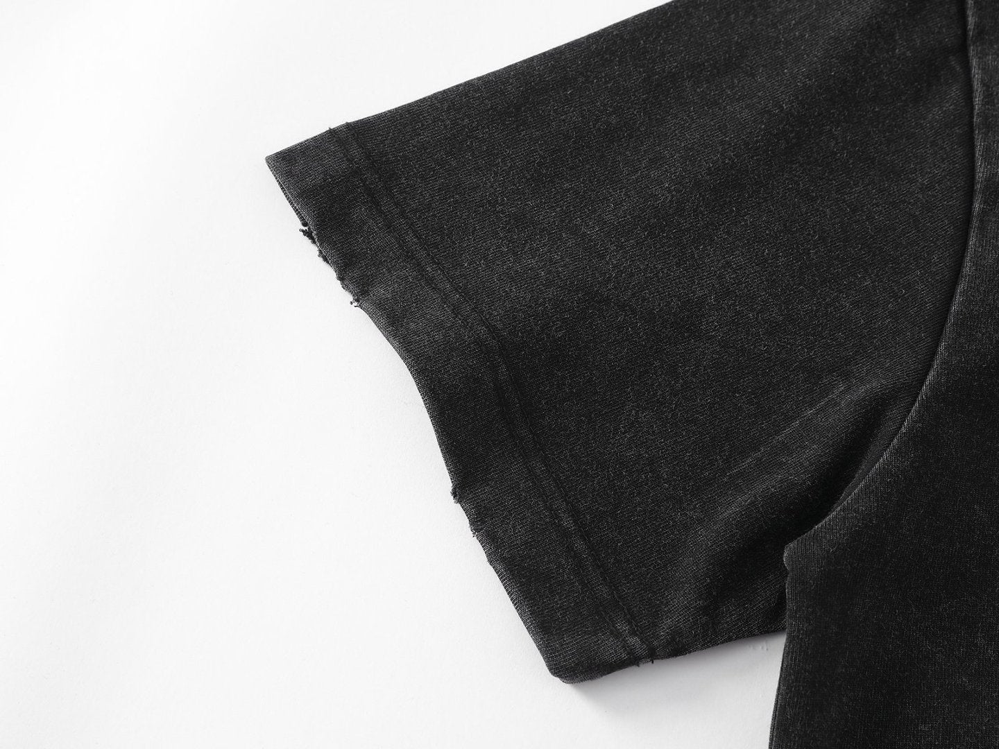 Heavyweight Metal Detail Short Sleeve T-Shirt WN26024
