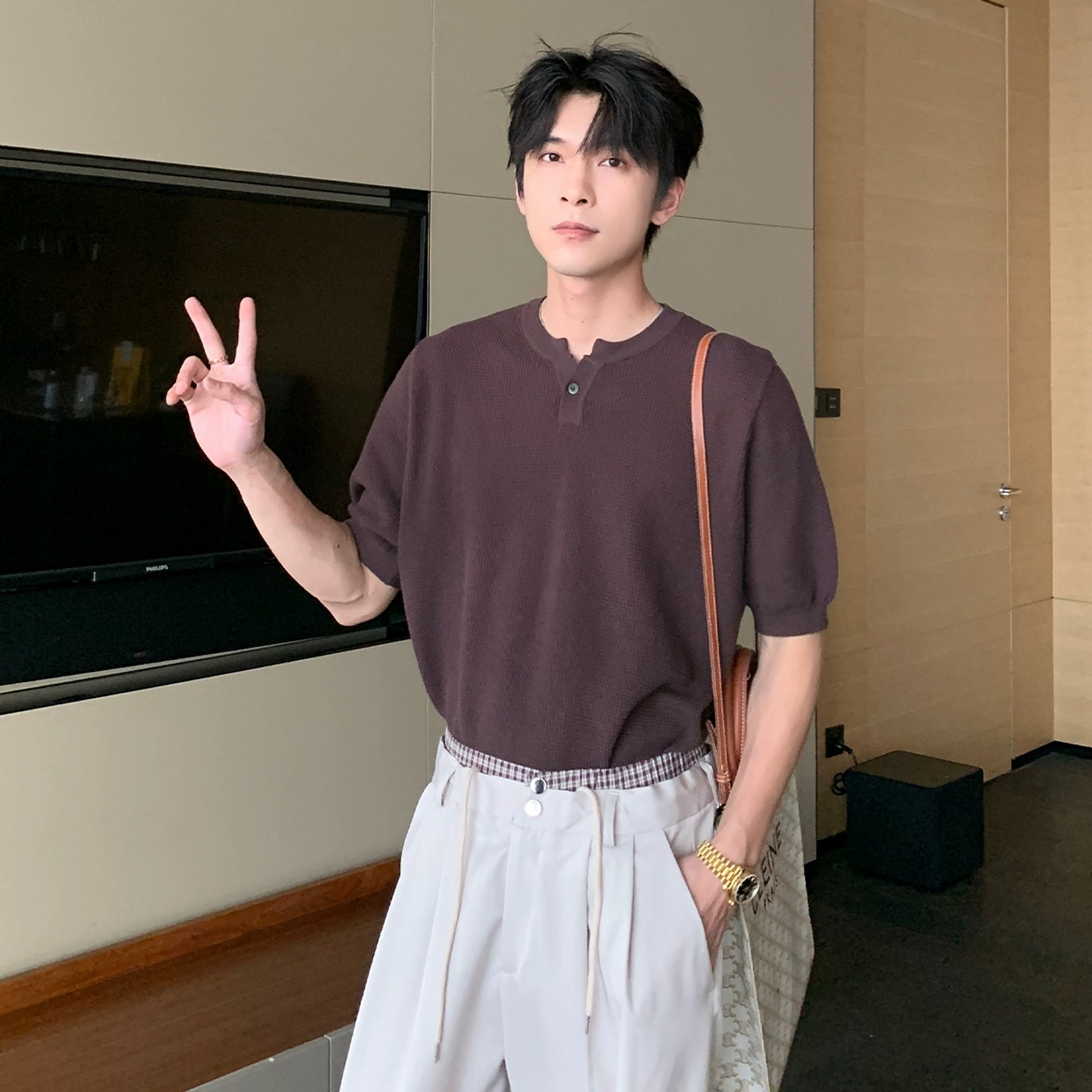 Lightweight Knit Short Sleeve T-Shirt WN20429