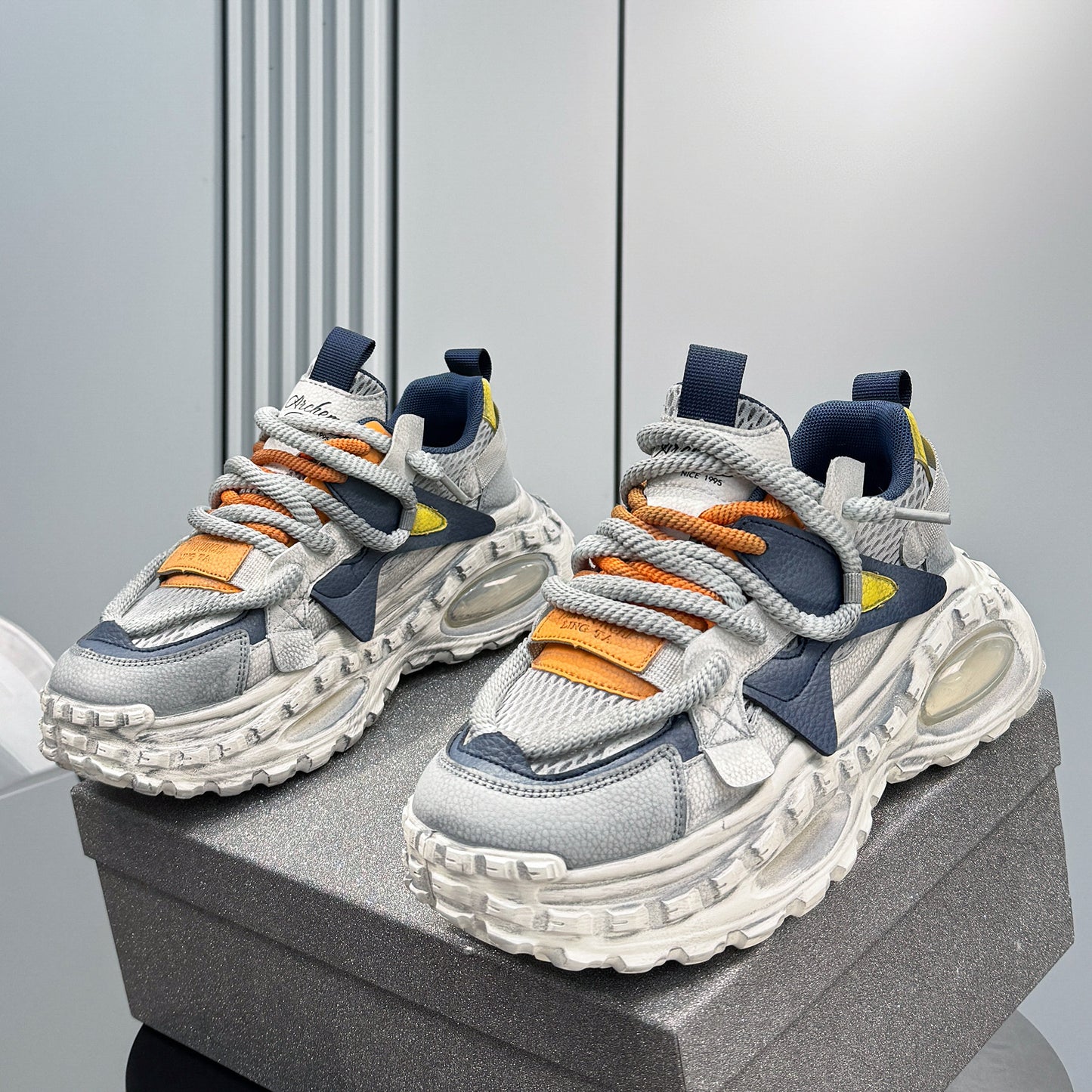 Breathable Thick-Sole Height-Increasing Dad Sneakers WN24736