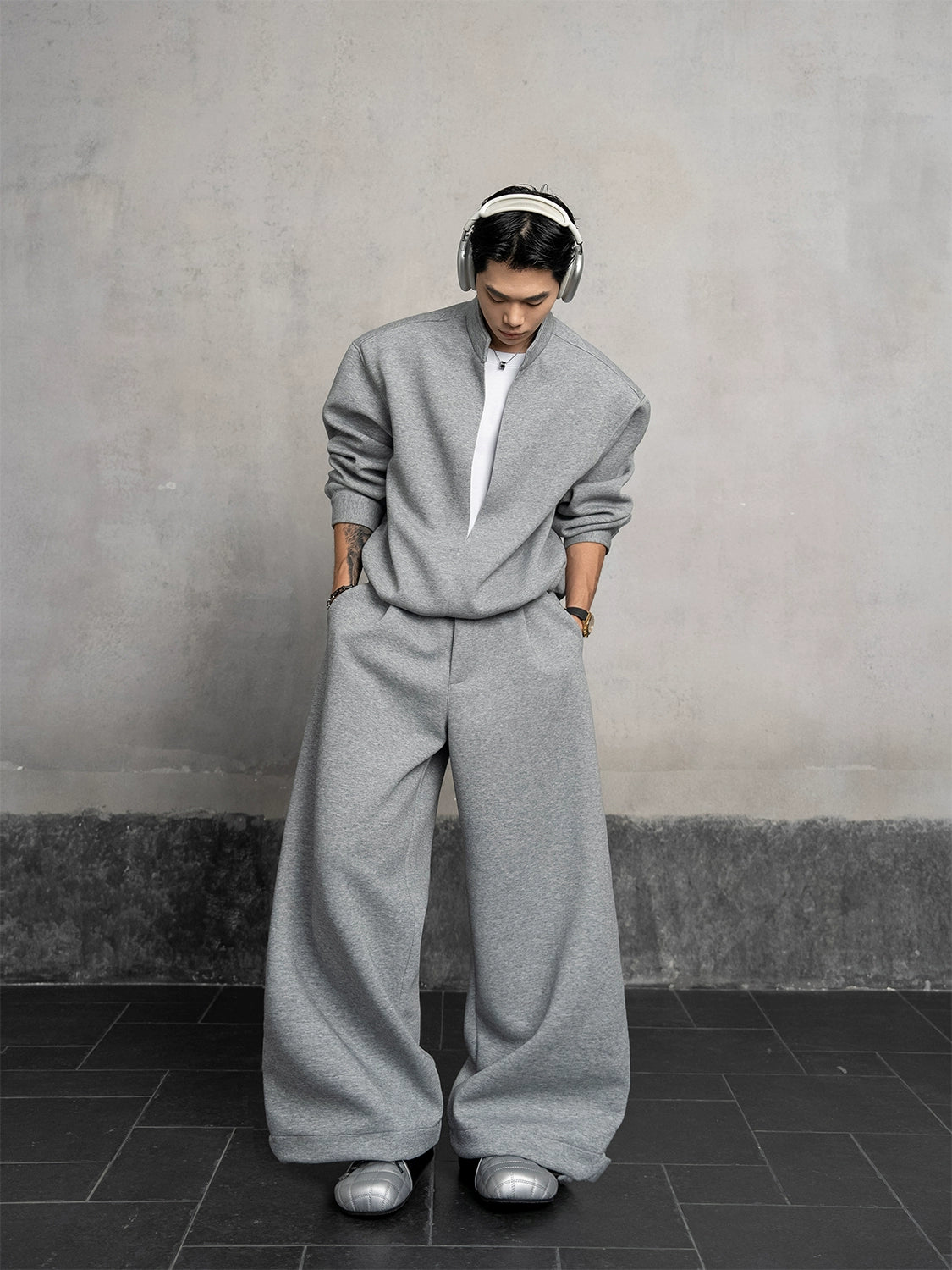 Fake Layered Stand Neck Sweatshirt & Pants Setup WN20869