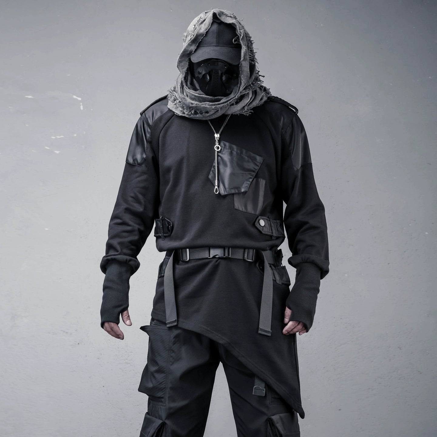 Asymmetric Mix Patch Sweatshirt WN22342