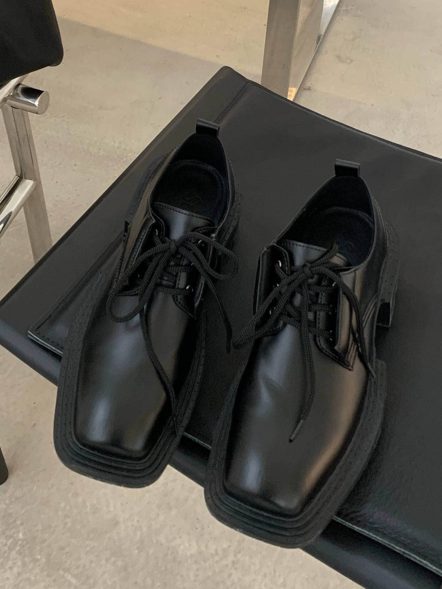 PU Leather Square Toe Shoes WN5972