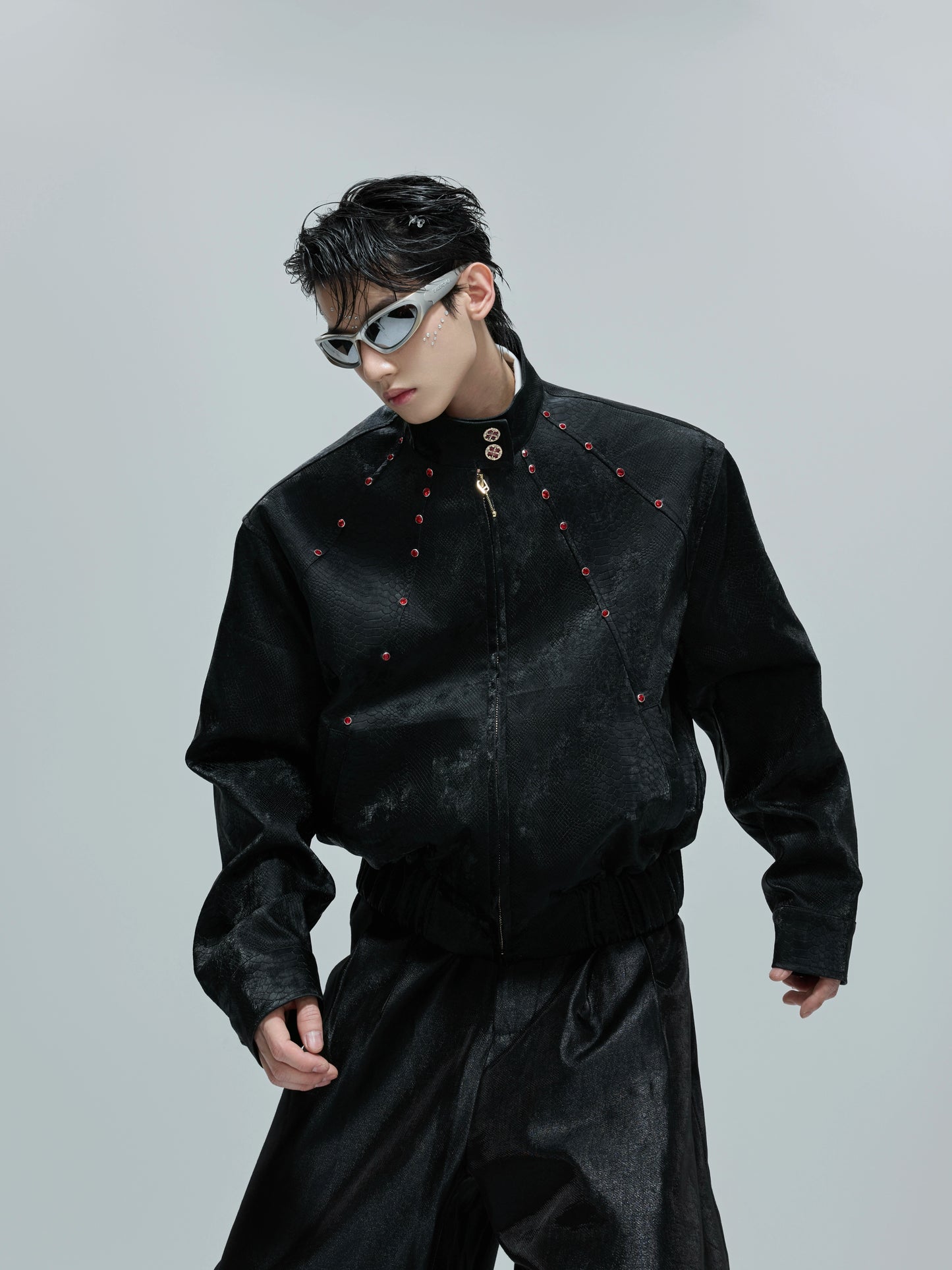 Snake Texture Gem Embellished Standing-Collar PU Leather Short Jacket WN21685