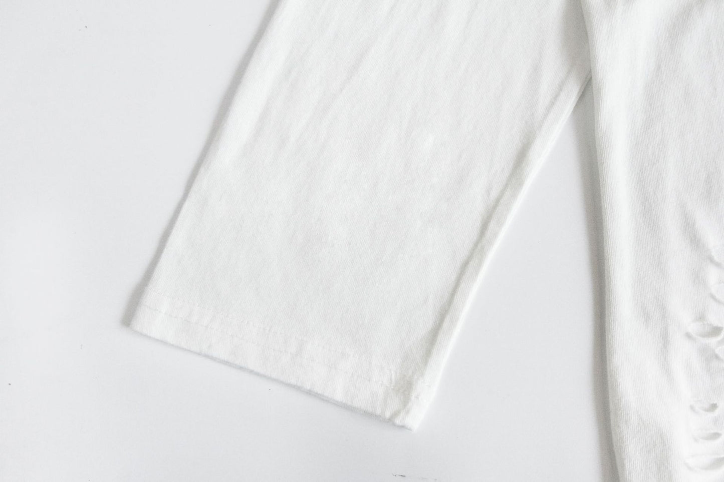 Raw Hem Damage Long Sleeve T-Shirt WN26833