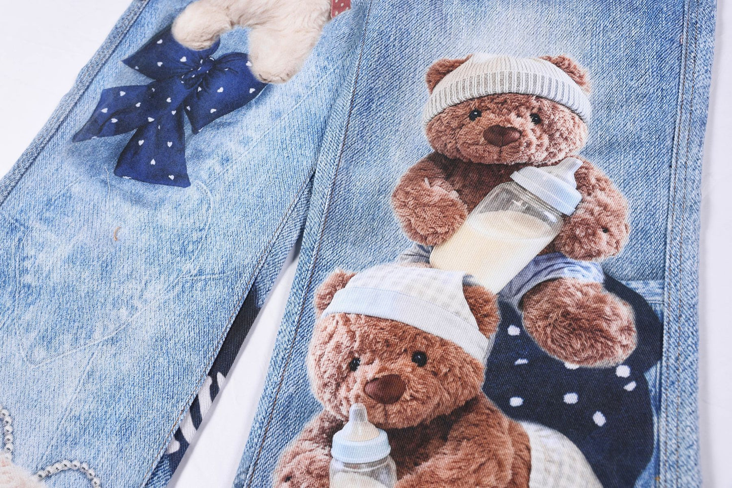 Washed 3D Character Print Wide Leg Denim Jeans WN25975